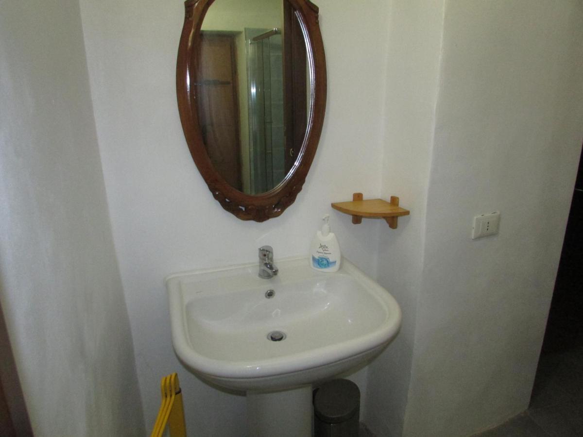La Terrazza Mombarone Vendégház Asti Kültér fotó