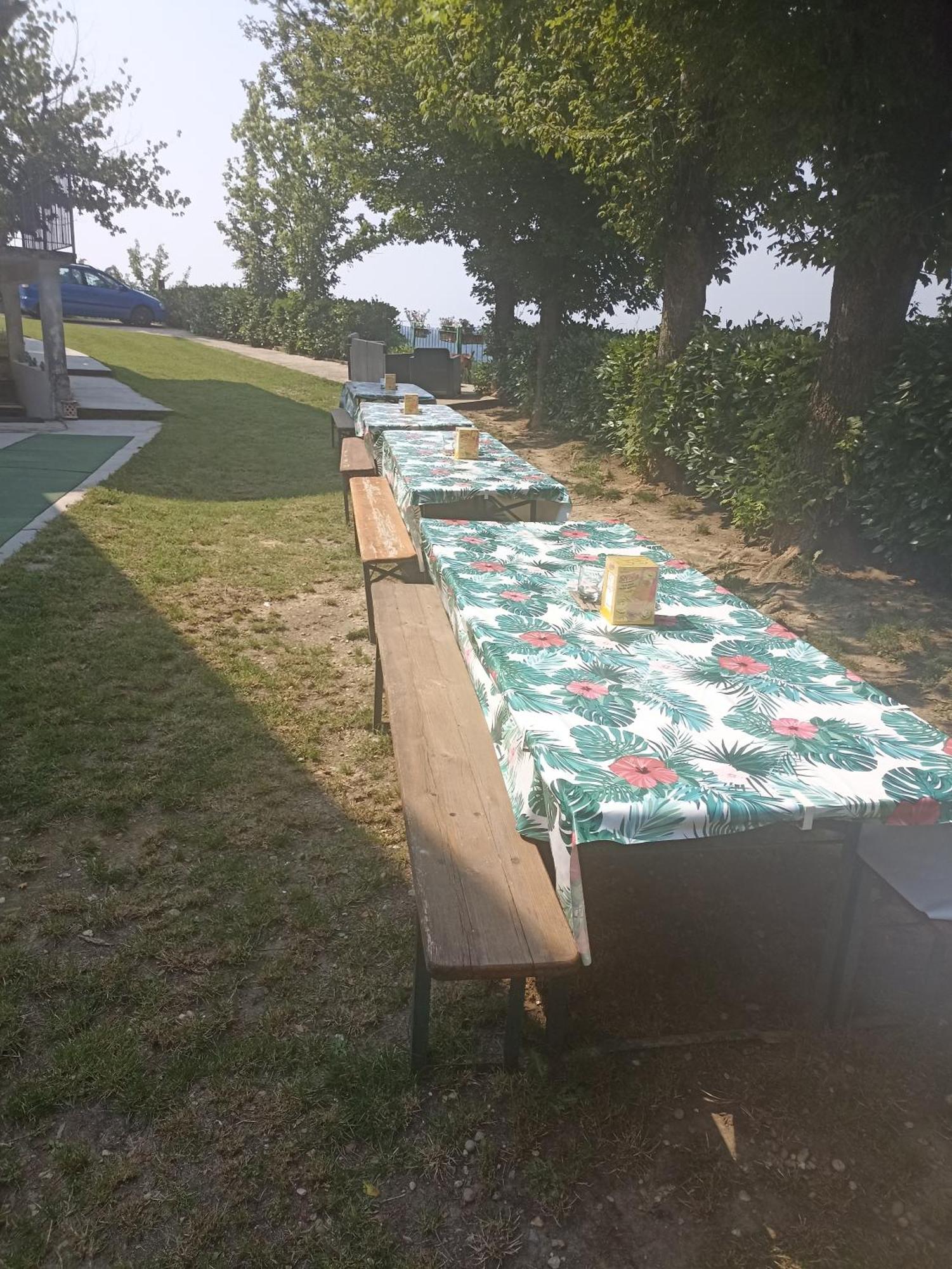 La Terrazza Mombarone Vendégház Asti Kültér fotó