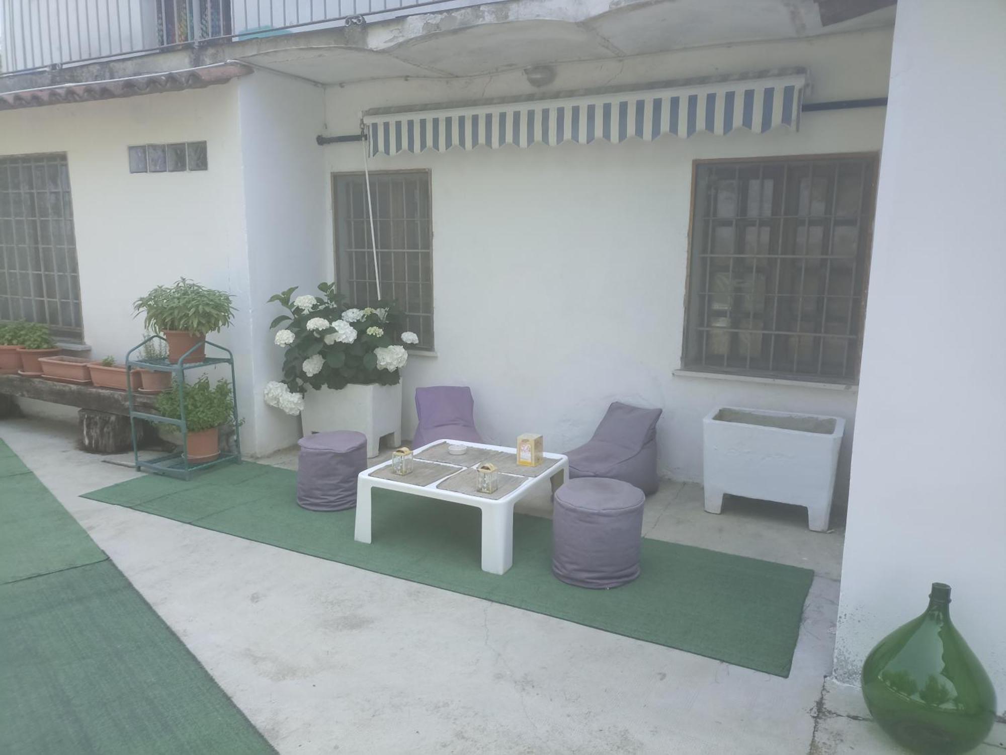 La Terrazza Mombarone Vendégház Asti Kültér fotó